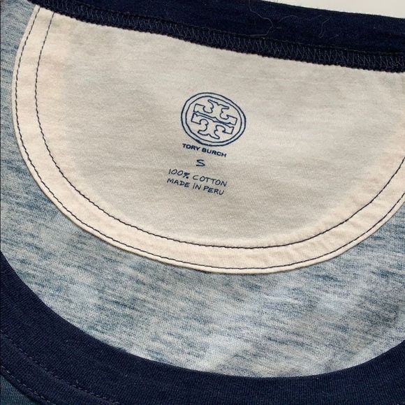 Tory Burch t shirt size S with small defects - Picture 5 of 6